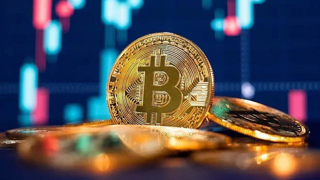 Bitcoin-dominantie daalt tot 42% naarmate de prijs daalt tot onder $ 43.000