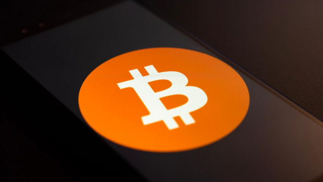 Bitcoin, Ethereum, Dogecoin dalen scherp samen met andere 'risico'-activa - maar mijnen zoemen als nooit tevoren