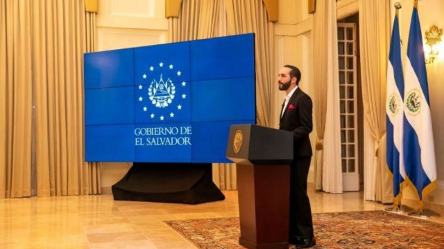 Bukele van El Salvador zegt dat 52 Bitcoin-hervormingen 'in de oven' zijn, critici slaan toe bij gebrek aan adoptievoordelen