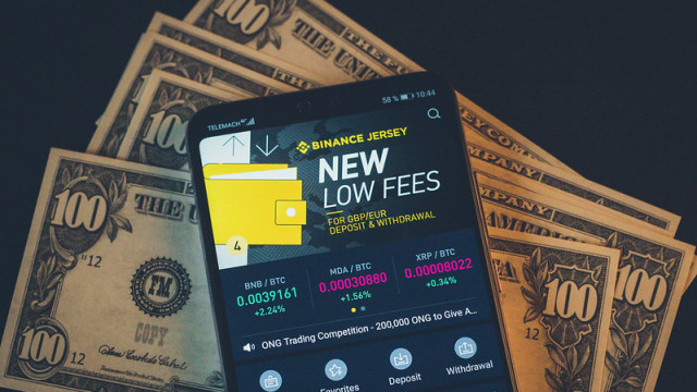 Crypto-uitwisseling Binance stopt ondersteuning voor LUNA en UST op Binance Earn, maar herstelt hun spothandel