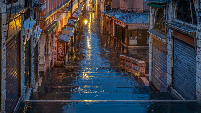 Dogecoin vertoonde tegenstrijdige tekenen, maar zou een daling kunnen zien als deze dieptepunten verloren gaan