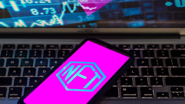 Een crypto-startup verkoopt Solana NFT's uit een automaat in New York in ruil voor fiat-valuta