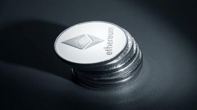 Ethereum-gaskosten op een laagste punt in 8 maanden als rente in NFT's, DeFi neemt af