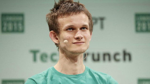 Ethereum-maker Vitalik Buterin haalt uit naar pro-invasie Russische journalisten: 'Go F*ck Yourself'