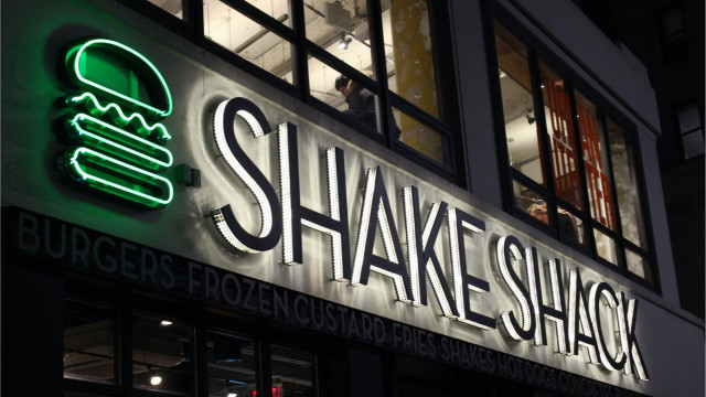 Fast-Food Chain Shake Shack Proeven Bitcoin-beloningen voor klanten die de Cash-app gebruiken