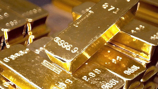 First Mover Americas: handelaren geven de voorkeur aan goud, Fiat veilige havens boven Bitcoin terwijl Rusland oorlog voert