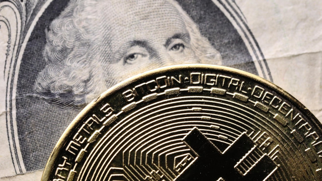 Geactiveerde Russische oligarchen en miljardairs 'hebben maar één optie'-Bitcoin