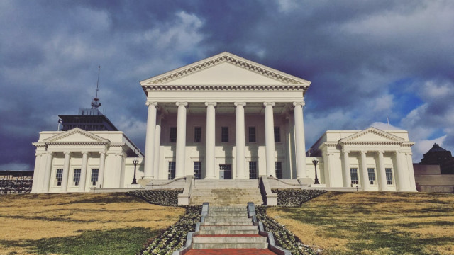 Senaat van Virginia keurt wetsvoorstel goed dat staatsbanken toestaat om Bitcoin-bewaardiensten aan te bieden