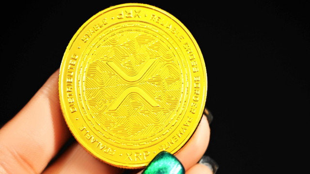 Temidden van de vete tussen SEC en Ripple komen walvissen te hulp voor XRP-houders