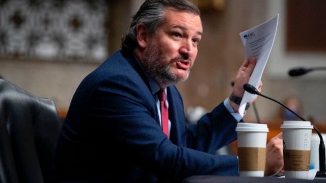 Texas Senator Ted Cruz kocht de Bitcoin-dip, transactieshows
