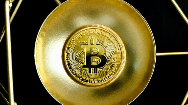 Waarom Cathie Wood Bitcoin en Ethereum ziet als geweldige troeven voor diversificatie in 2022